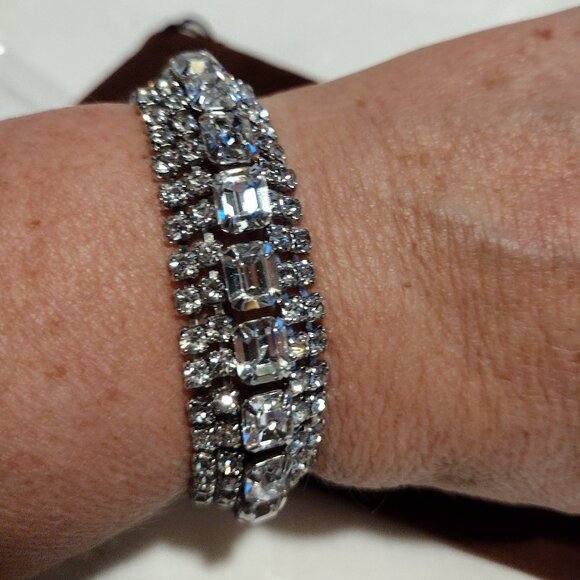 Rhinestone Jewelry - Gorgeous Rhinestone Bracelet